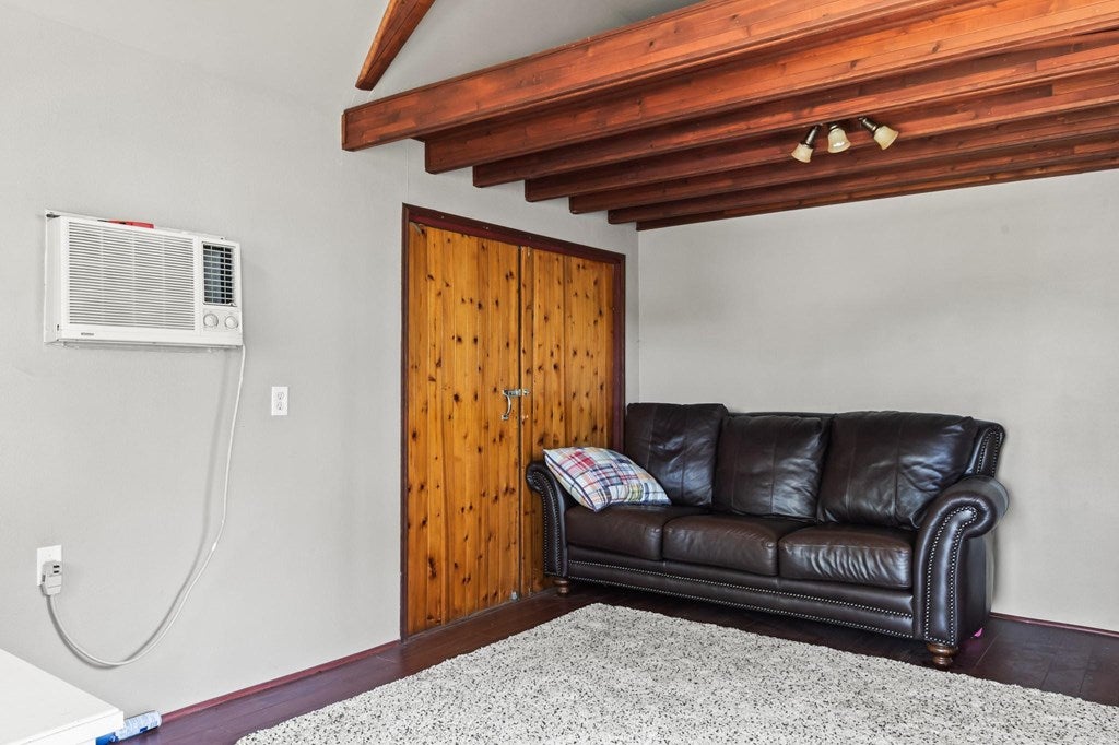 5366 Point La Vista Road Malakoff, TX 75148 - Photo 31 of 34 Detached climate-controlled flex space included.