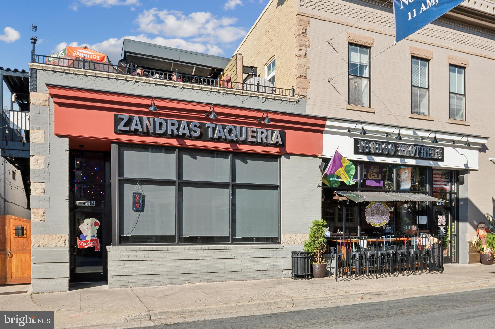 9666 Swallowtail Lane Manassas, VA 20110 - Photo 78 of 92 a view of a building with street view