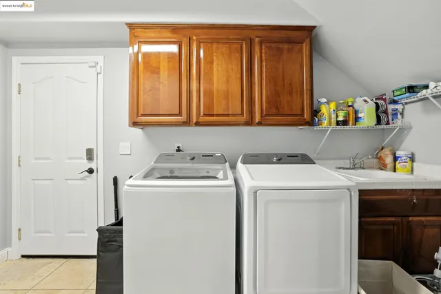 a view of a park with a apartment