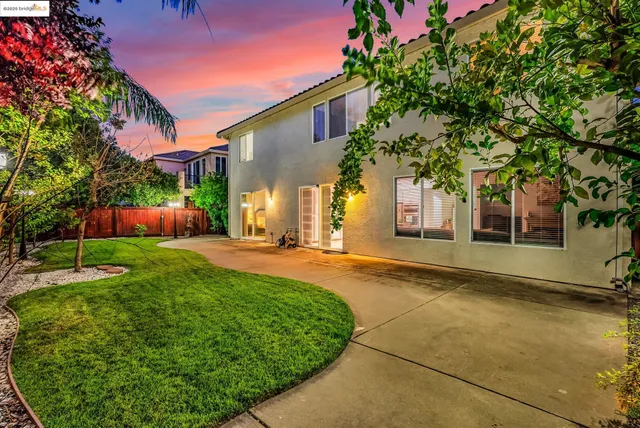 $825,000 | 1701 Baines Avenue, Sacramento, CA 95835