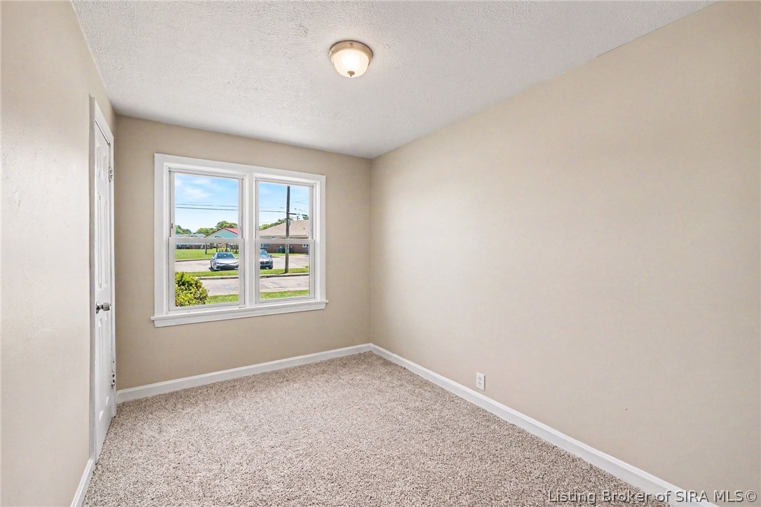 1219 Bono Road New Albany, IN 47150 - Photo 14 of 25