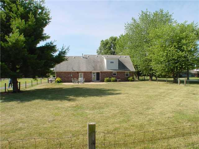 9610 Vandergriff Road Indianapolis, IN 46239 - Photo 23 of 24