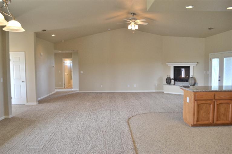 21361 Del Monte Road Madera, CA 93638 - Photo 8 of 51