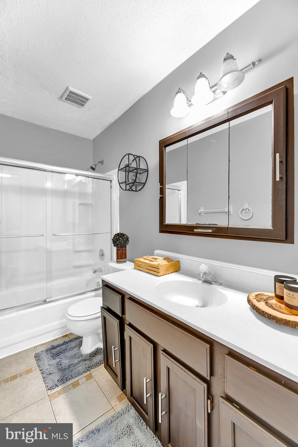 2111 Riding Crop Way Baltimore, MD 21244 - Photo 16 of 22