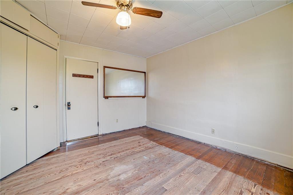 99 Kiskiminetas Drive Apollo, PA 15613 - Photo 20 of 24 a view of empty room with wooden floor