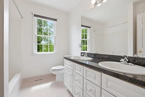 $1,100,000 | 206 Vernet Drive, Hockessin, DE 19707