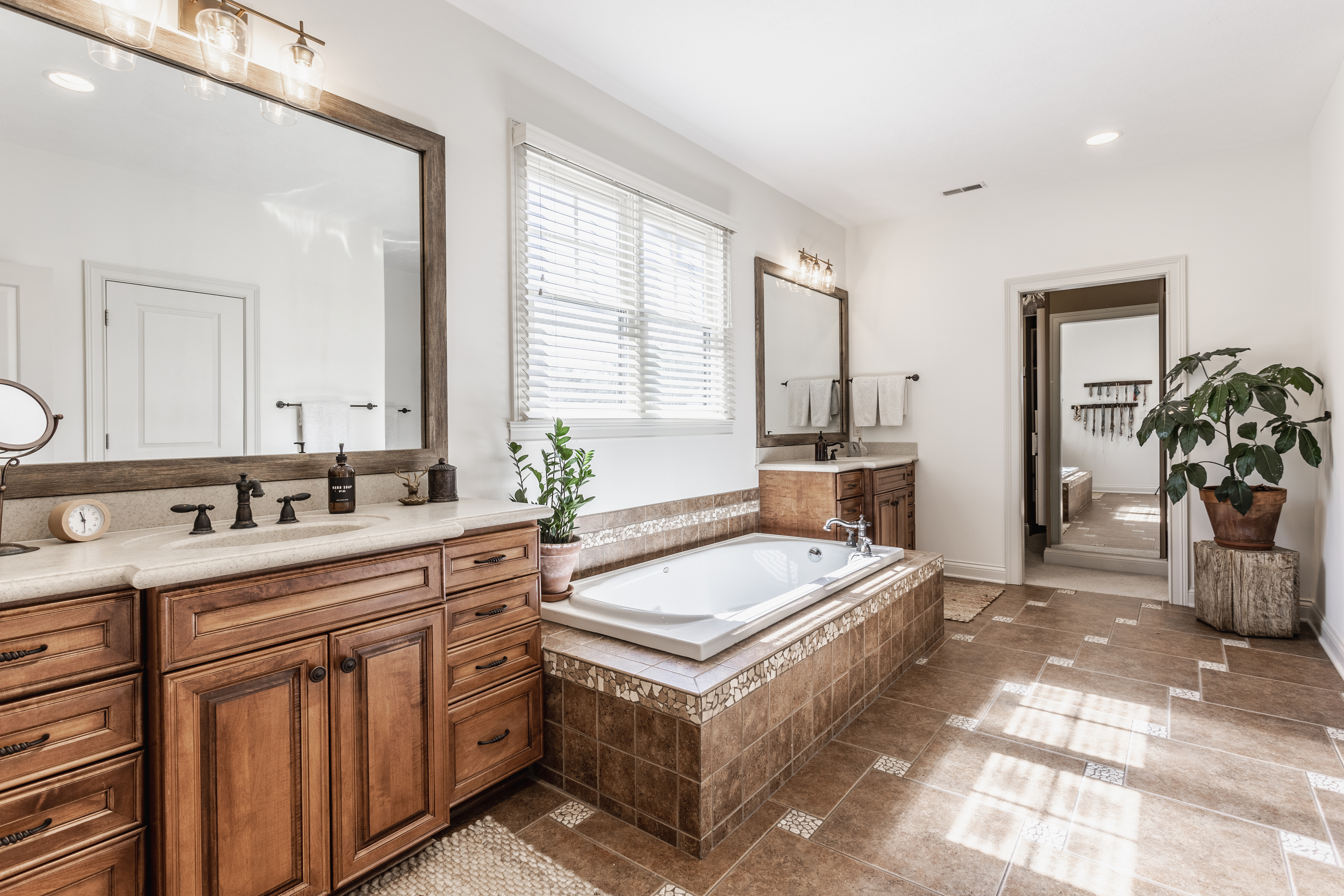 11370 Redwing Court Fishers, IN 46037 - Photo 29 of 57