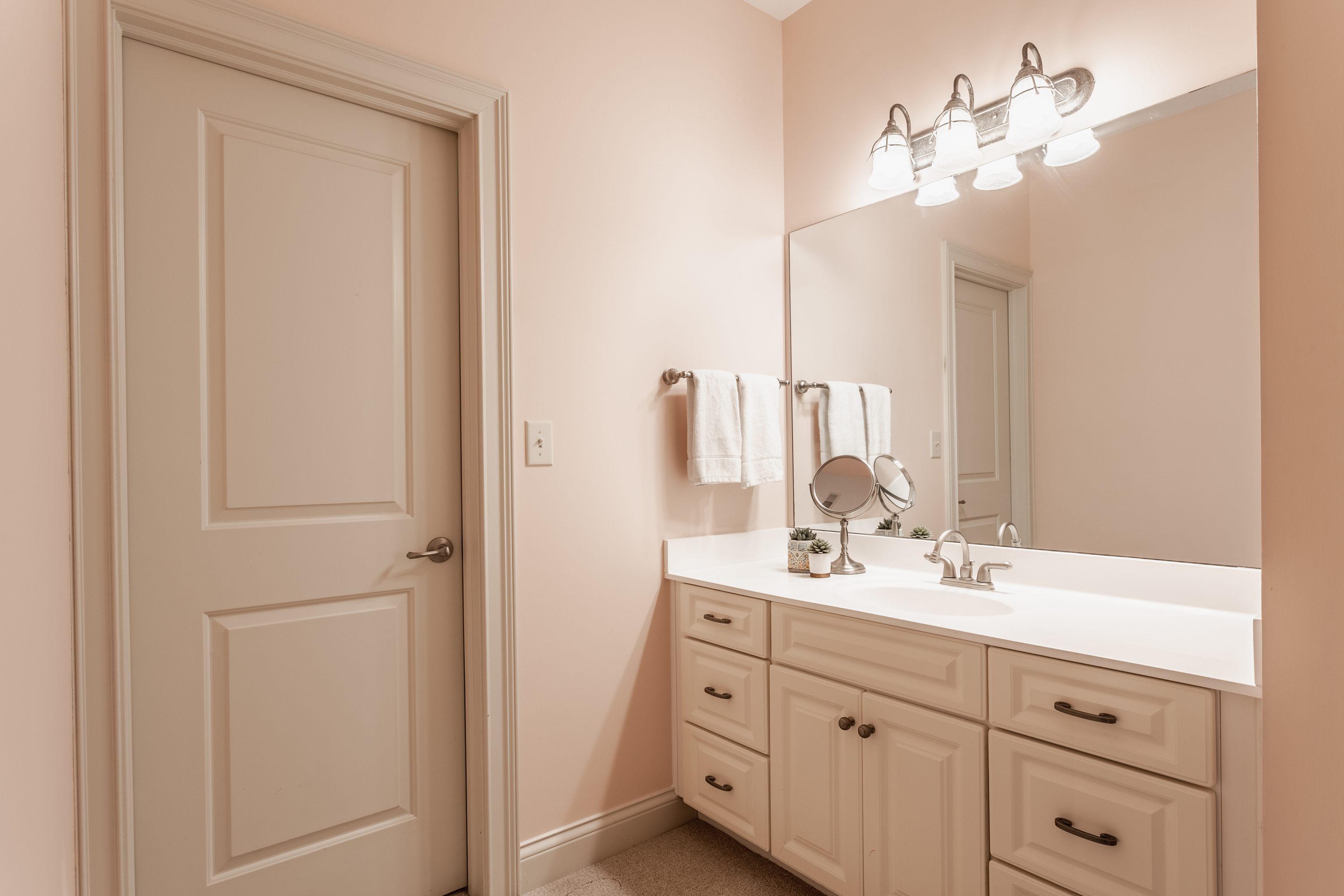 11370 Redwing Court Fishers, IN 46037 - Photo 32 of 57