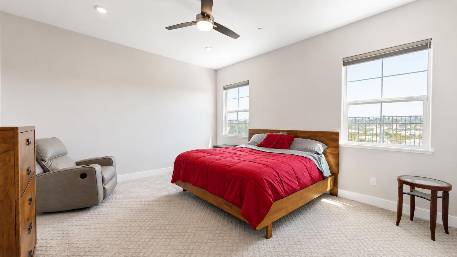 1233 Buck Ridge Rocklin, CA 95765 - Photo 13 of 25 Gallery Image 13