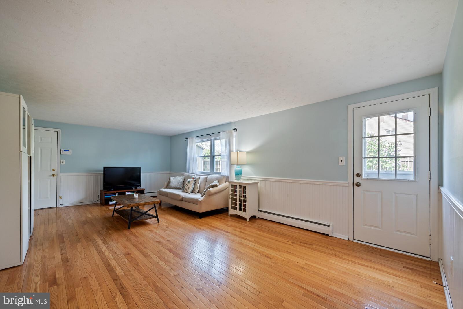 1377 Seneca Road North Brunswick, NJ 08902 - Photo 3 of 27 Gallery Image 3