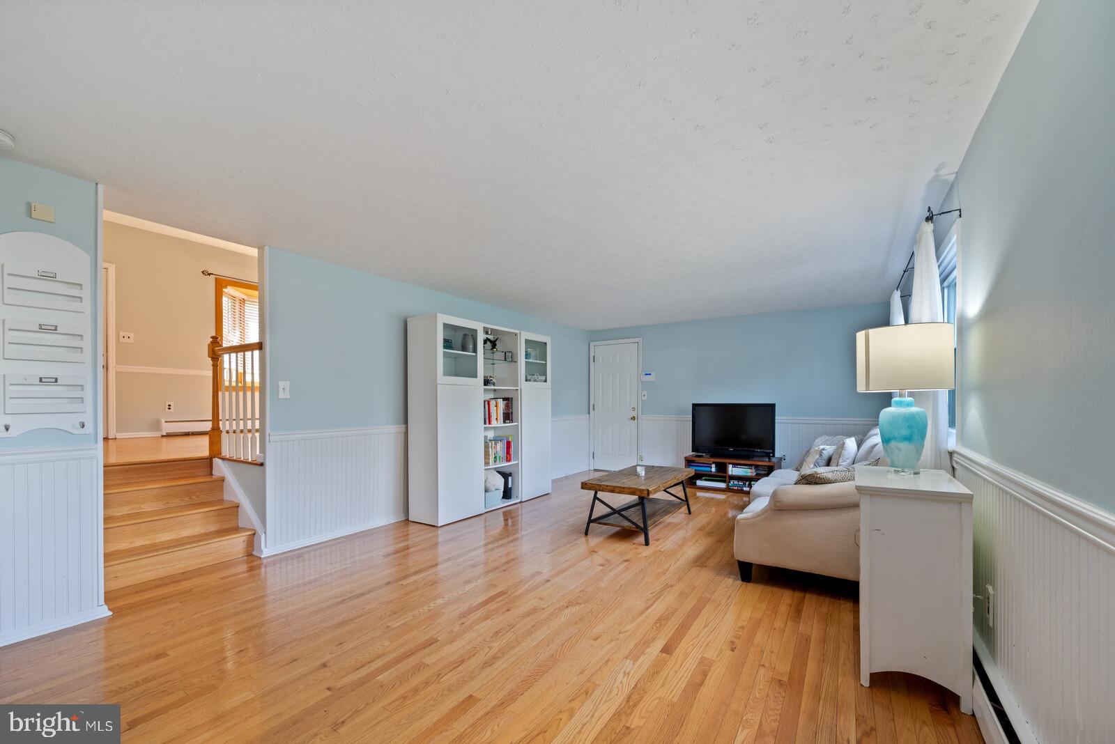 1377 Seneca Road North Brunswick, NJ 08902 - Photo 4 of 27 Gallery Image 4