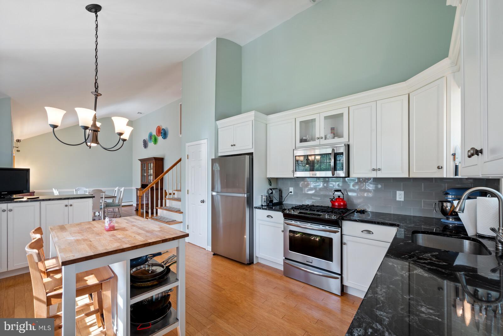 1377 Seneca Road North Brunswick, NJ 08902 - Photo 7 of 27 Gallery Image 7