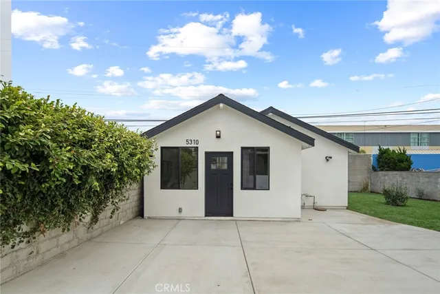 $1,550,000 | 5308 South Victoria Avenue, Los Angeles, CA 90043