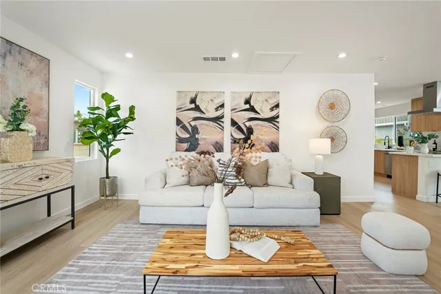 $1,550,000 | 5308 South Victoria Avenue, Los Angeles, CA 90043