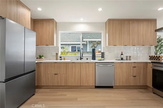 $1,550,000 | 5308 South Victoria Avenue, Los Angeles, CA 90043