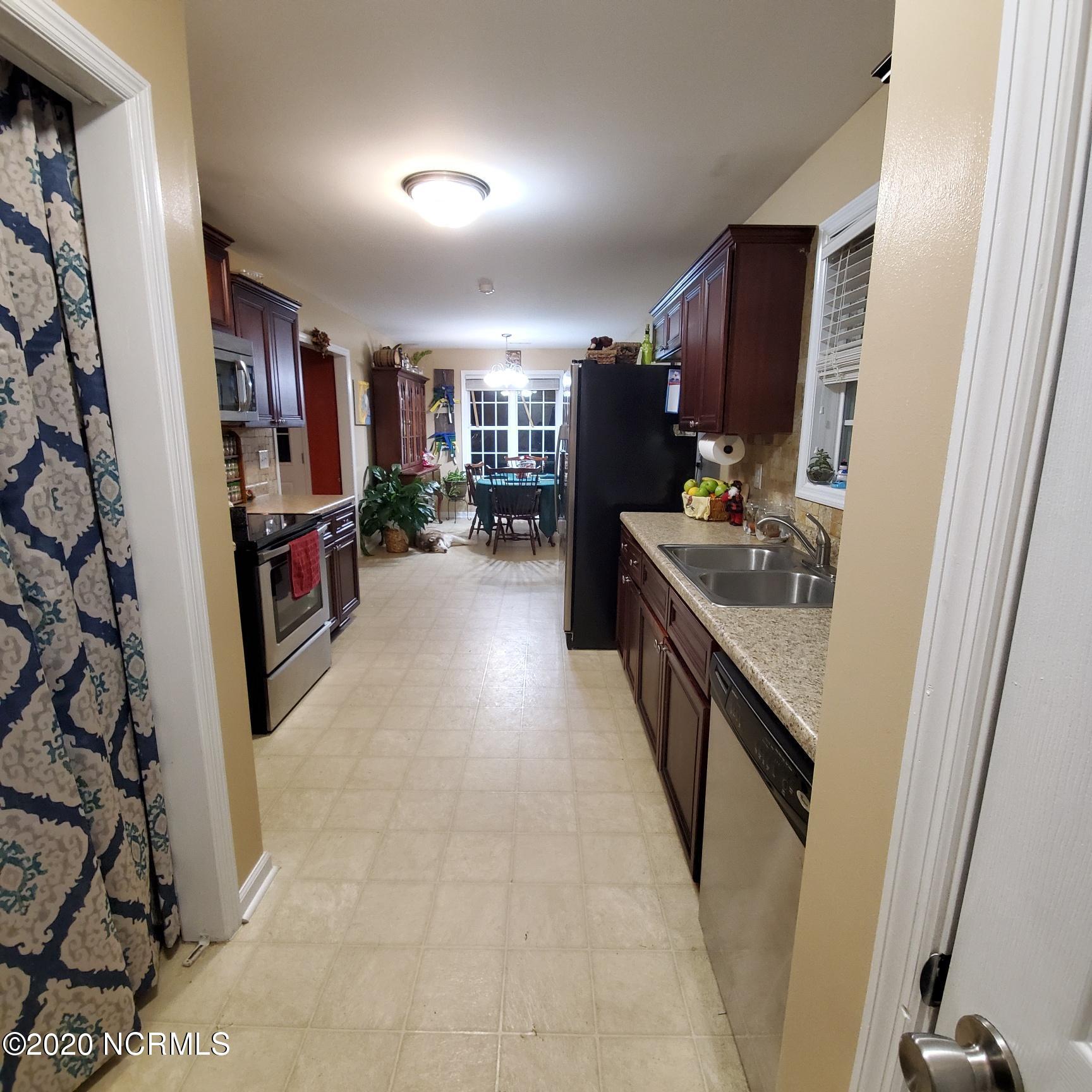 174 Haws Run Road Jacksonville, NC 28540 - Photo 10 of 21 Photo Dec 11, 2 32 05 PM