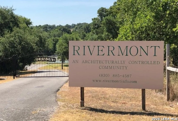 1470 Misty Lane Spring Branch, TX 78070 - Photo 2 of 7
