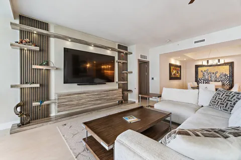 $2,949,000 | 3100 North Ocean Drive, Unit P1003, Singer Island, FL 33404