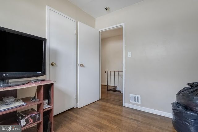 $470,000 | 3928 Vermont Avenue, Alexandria, VA 22304