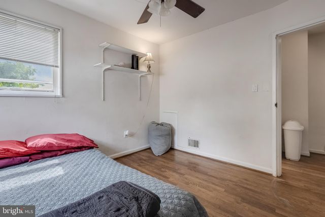 $470,000 | 3928 Vermont Avenue, Alexandria, VA 22304