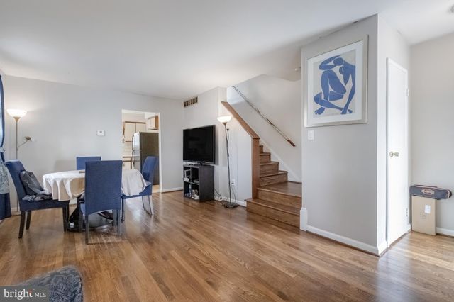 $470,000 | 3928 Vermont Avenue, Alexandria, VA 22304