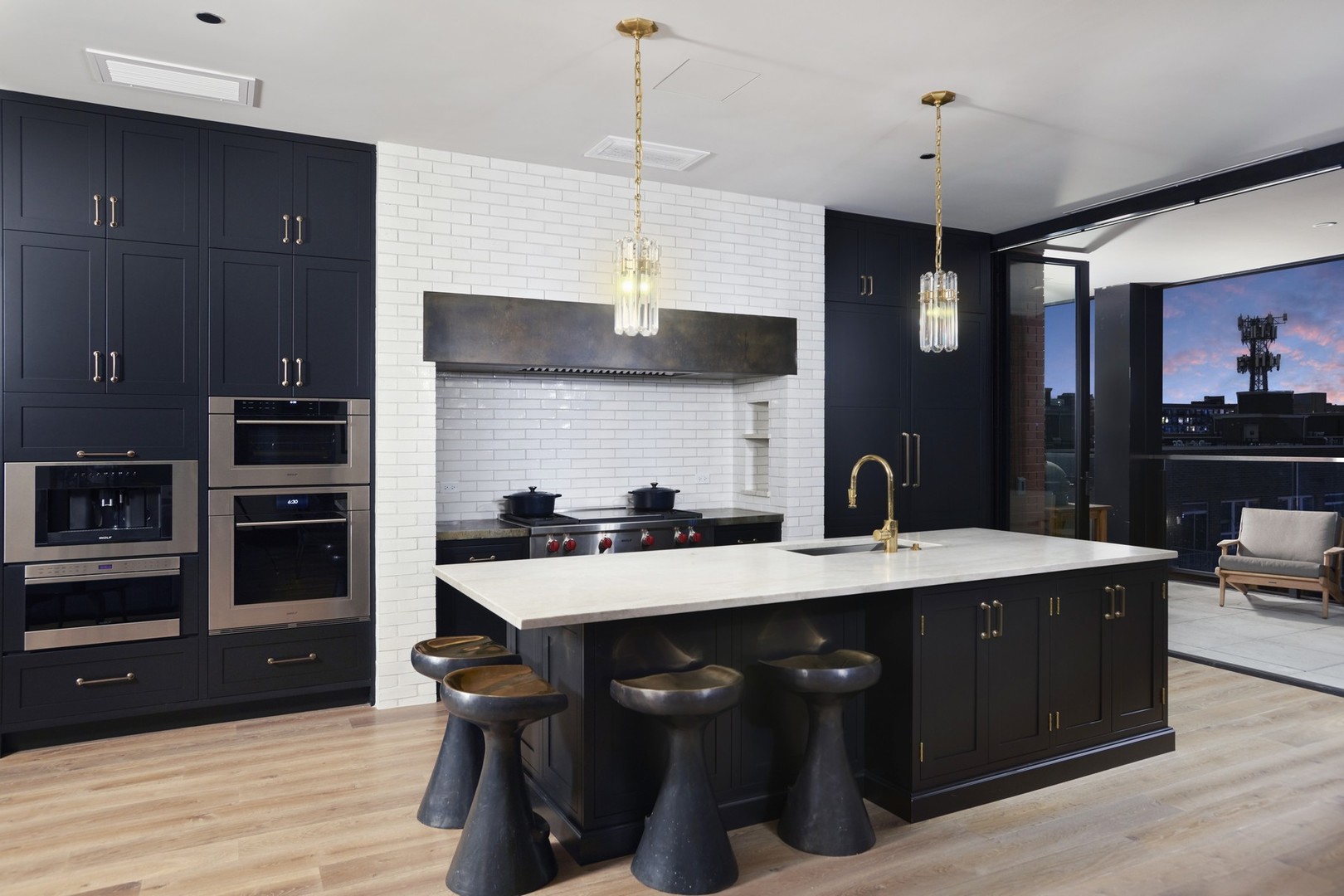 1109 West Washington Boulevard, Unit 5D Chicago, IL 60607 - Photo 11 of 21 a kitchen with a stove a refrigerator and a sink