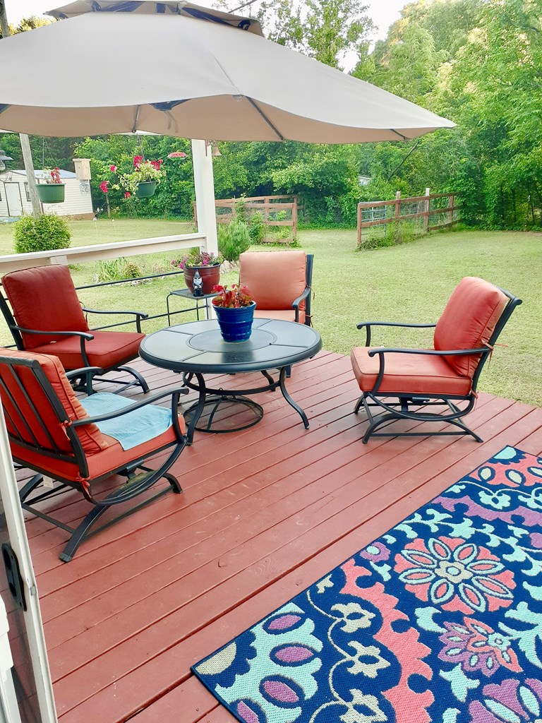 44 Lato Road Seale, AL 36875 - Photo 3 of 37