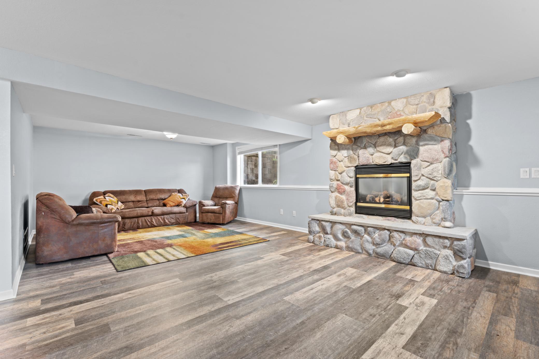 816 Southern Woods Place Southwest Rochester, MN 55902 - Photo 22 of 43 Gallery Image 22