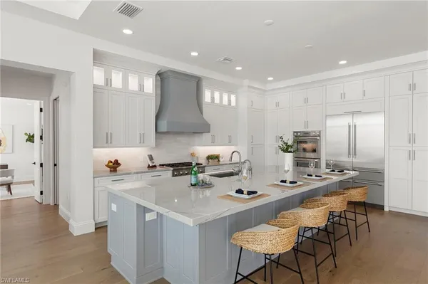 $5,750,000 | 700 Partridge Court, Marco Island, FL 34145