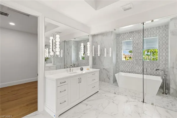 $5,750,000 | 700 Partridge Court, Marco Island, FL 34145