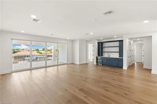 $5,750,000 | 700 Partridge Court, Marco Island, FL 34145