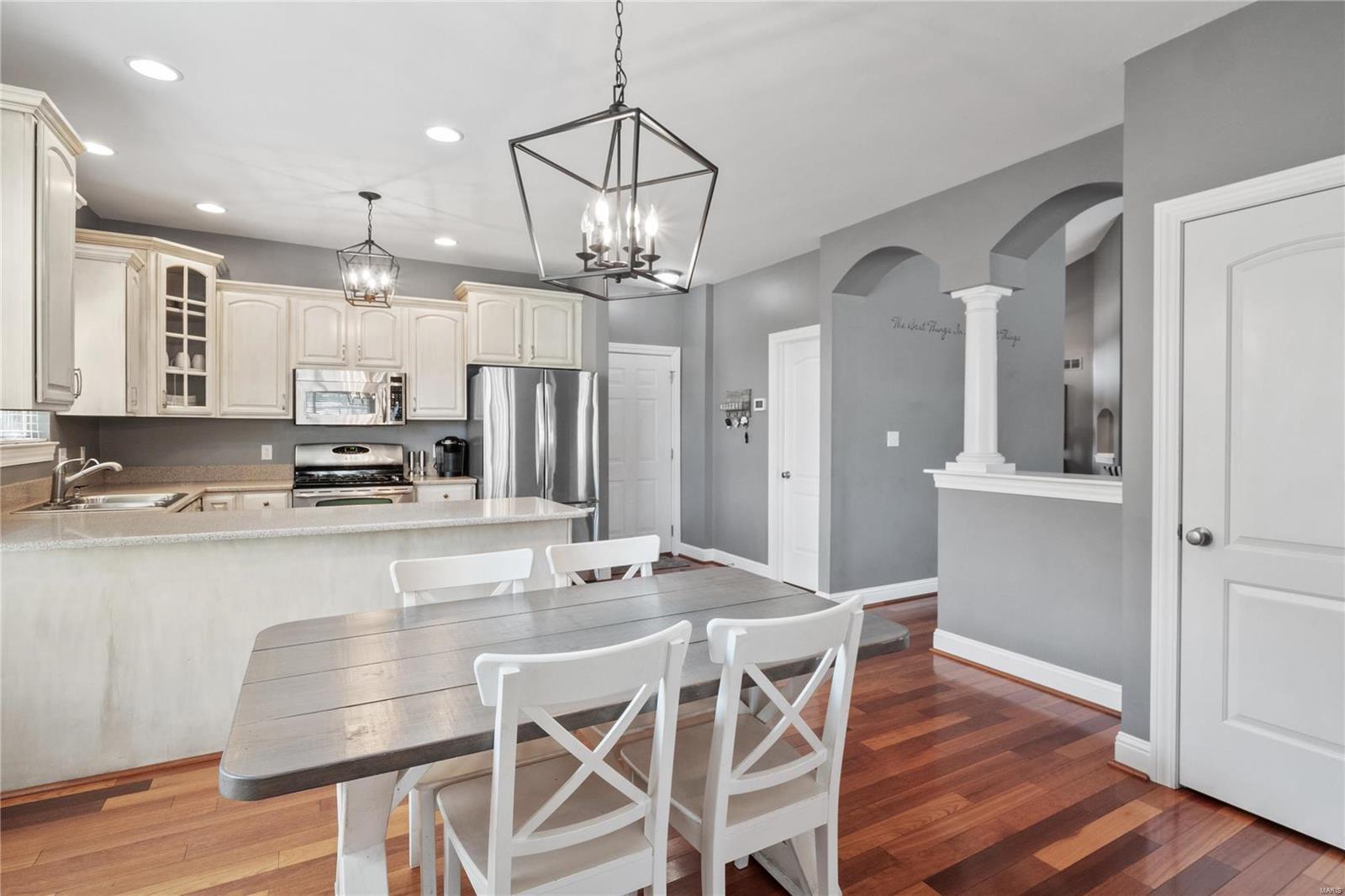 1508 Clover Ridge Columbia, IL 62236 - Photo 15 of 54 Gallery Image 15