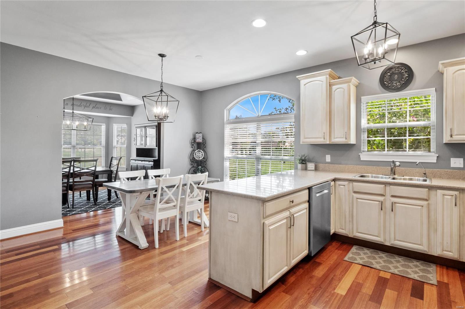 1508 Clover Ridge Columbia, IL 62236 - Photo 17 of 54 Gallery Image 17