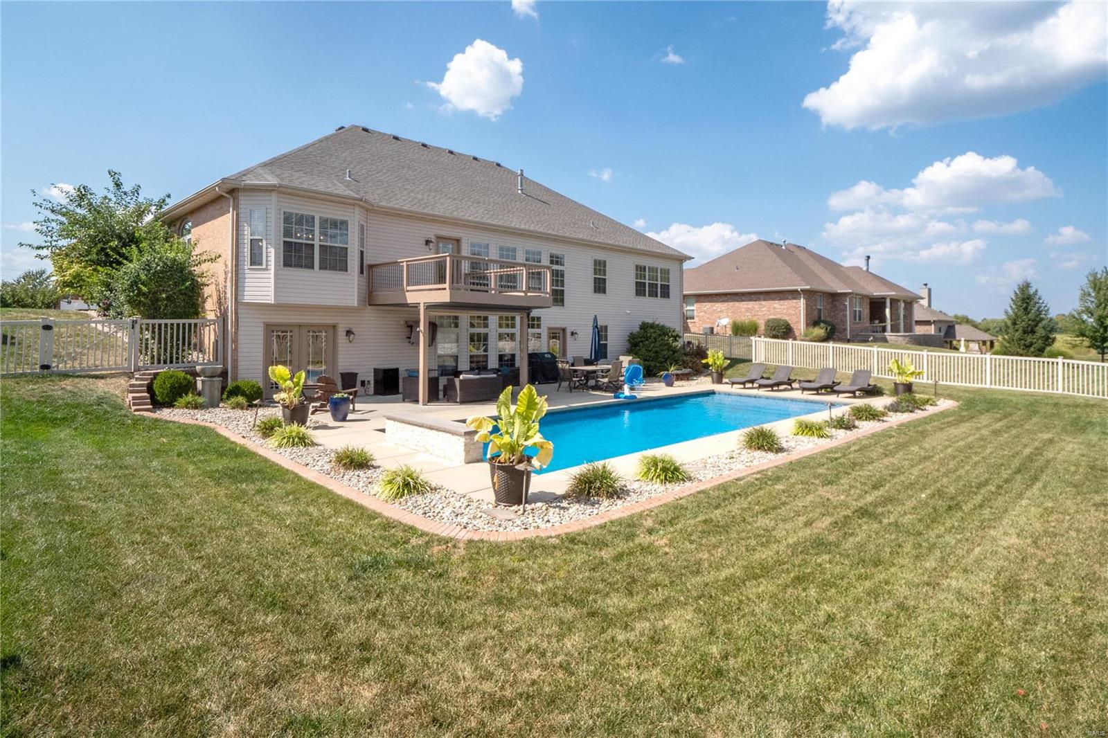 1508 Clover Ridge Columbia, IL 62236 - Photo 5 of 54 Gallery Image 5