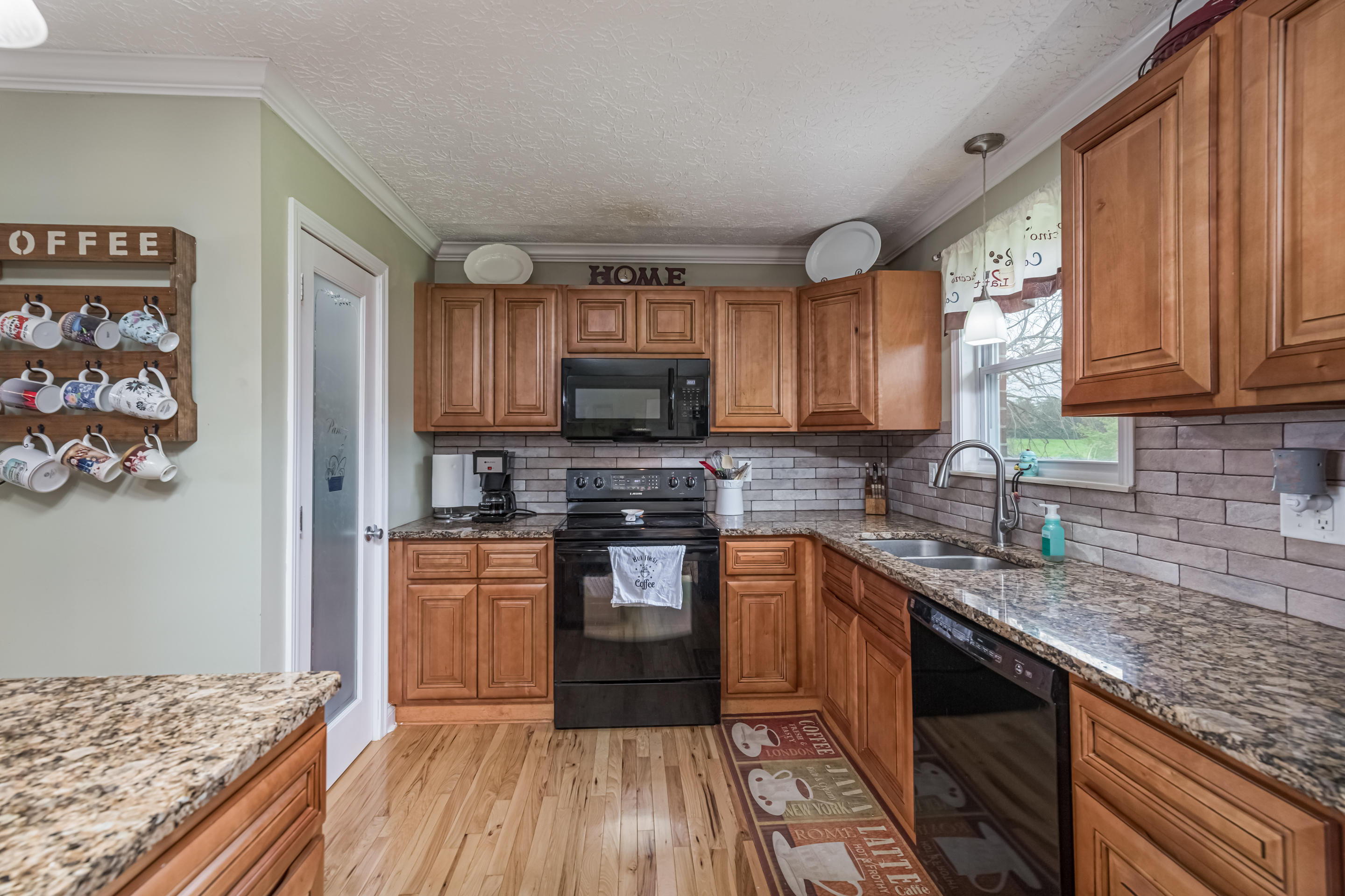 155 Campground Road Madisonville, TN 37354 - Photo 8 of 18 kitchen_
