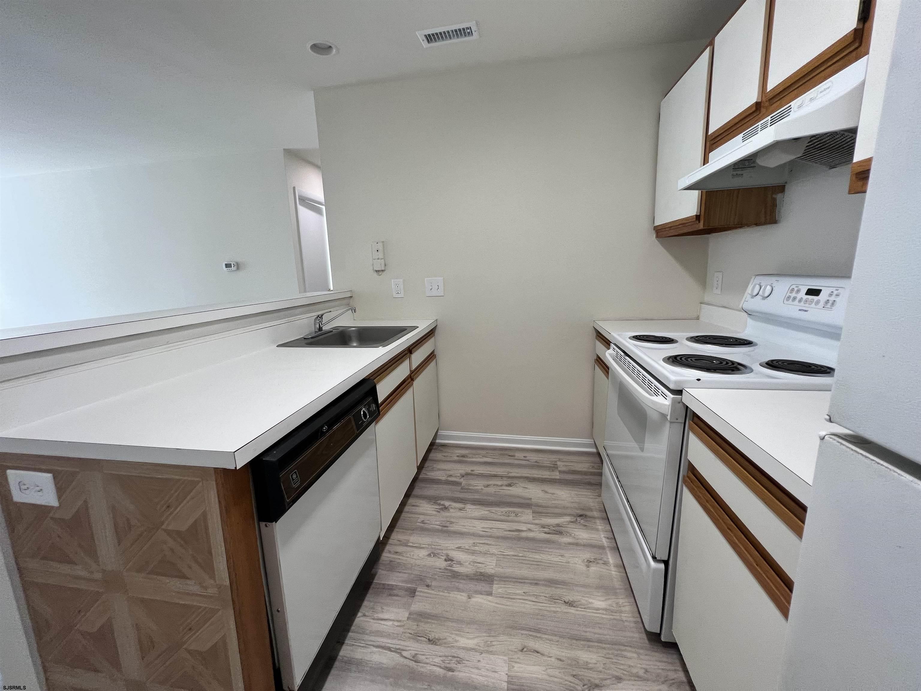 30 Meadow Ridge Road, Unit 30 Galloway Township, NJ 08205 - Photo 8 of 16