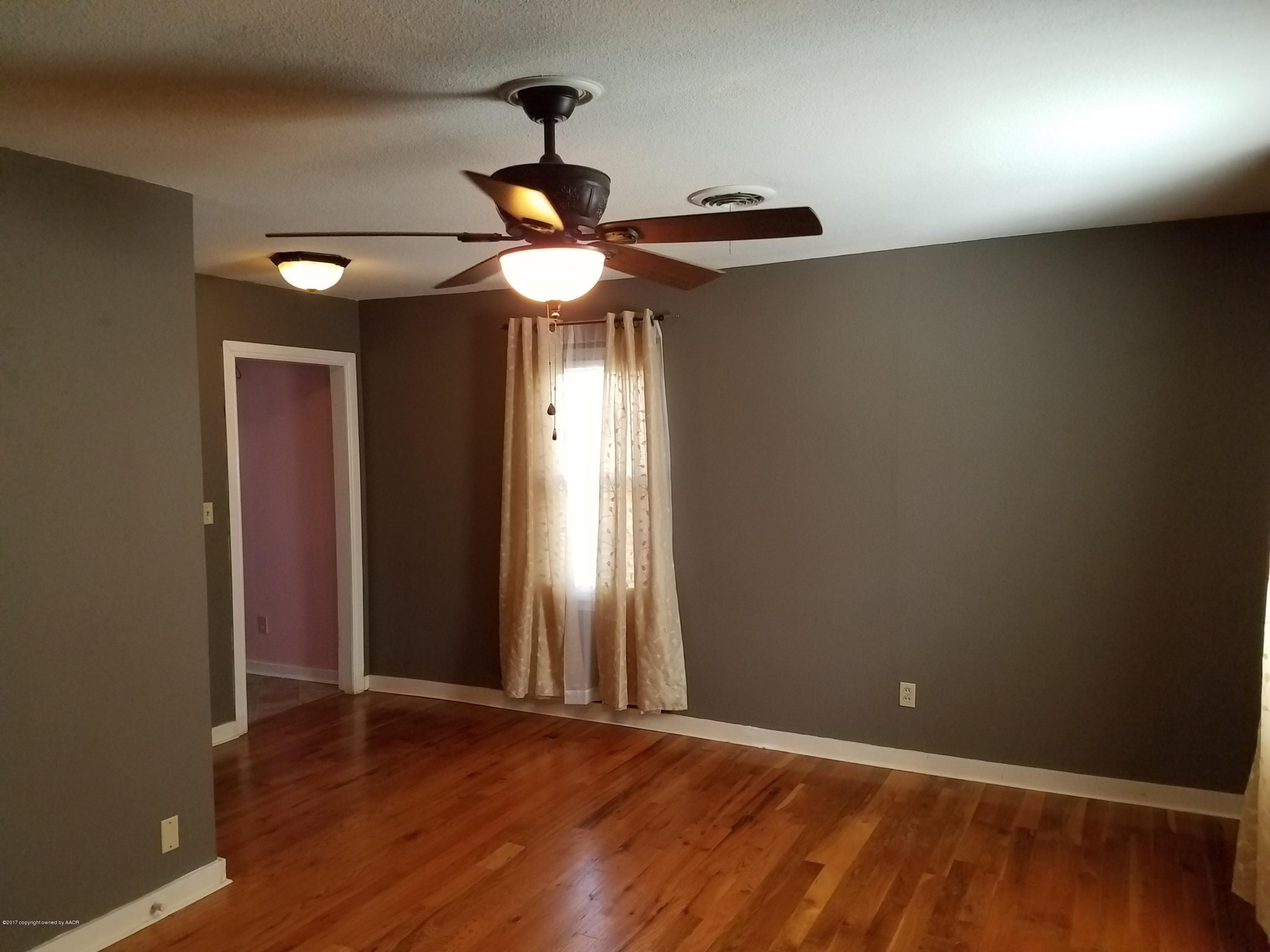 3622 South Hayden Street Amarillo, TX 79110 - Photo 2 of 11 3622 hayden lr
