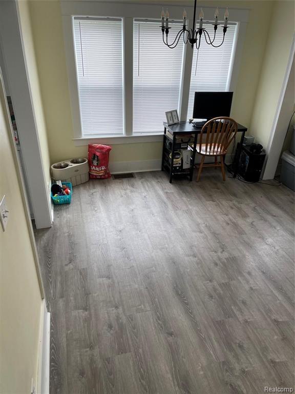 2092 South Dye Road Flint, MI 48532 - Photo 7 of 33 Gallery Image 7