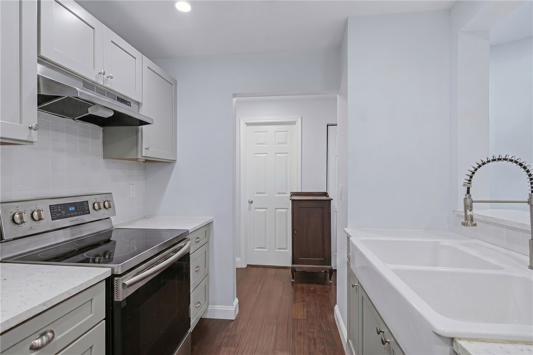 300 Front Street, Unit 512 Pawtucket, RI 02860 - Photo 7 of 25