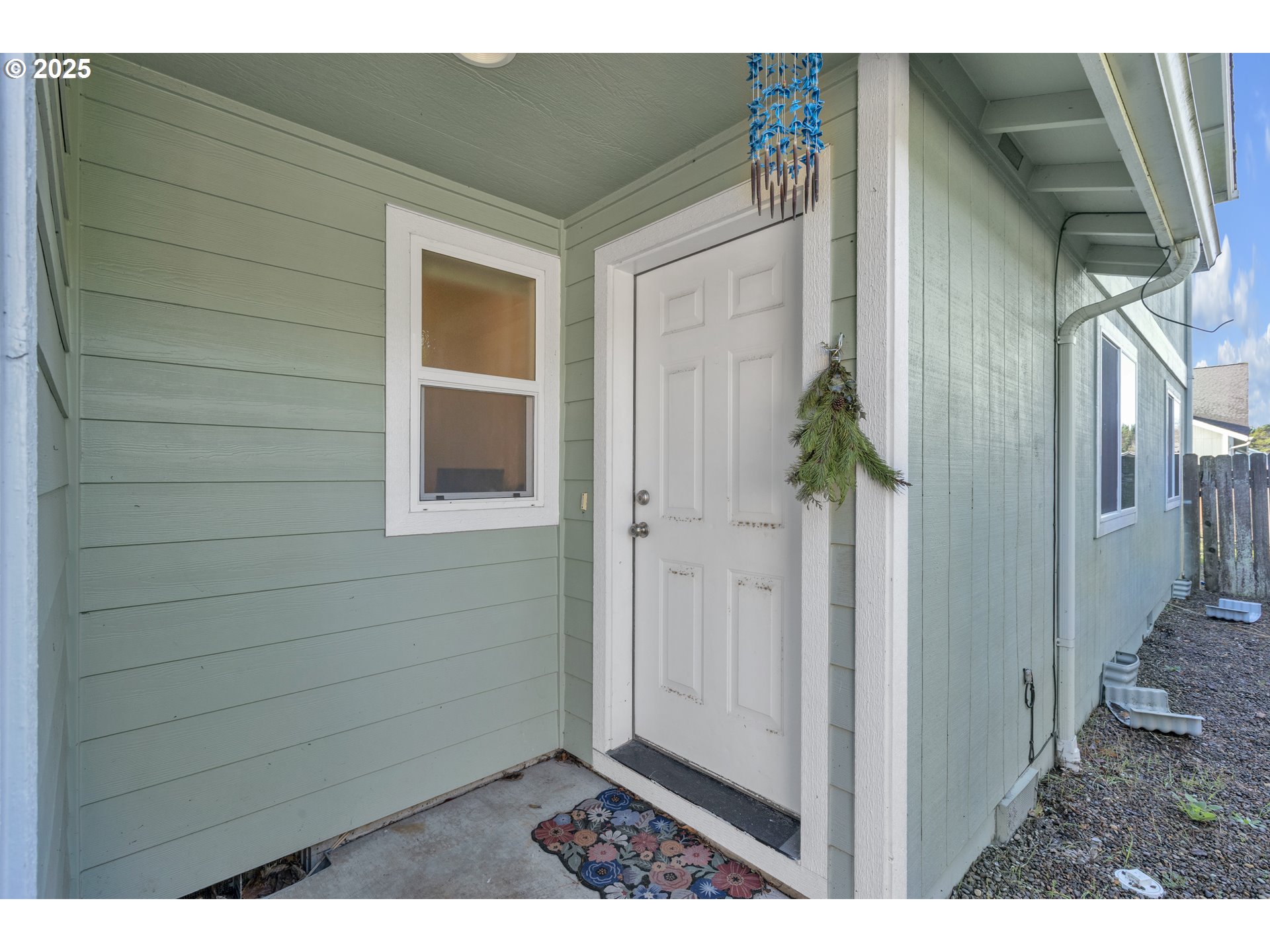 3397 Oak Street Florence, OR 97439 - Photo 26 of 48 a view of front door of house