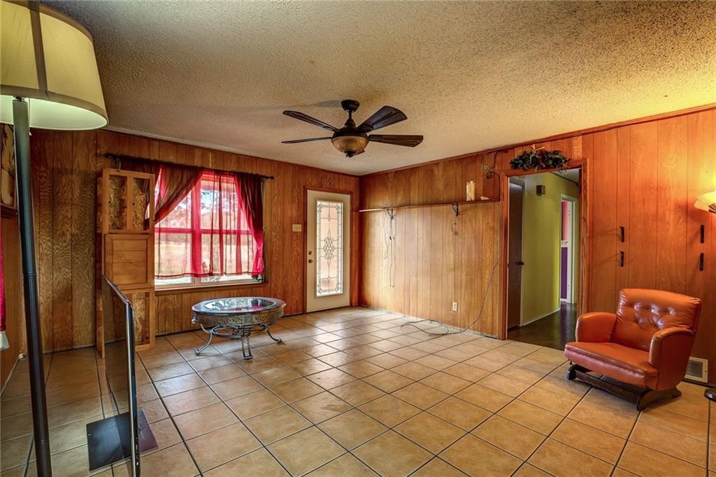 5627 Horizon Road Rockwall, TX 75032 - Photo 16 of 23 a living room with furniture and a window