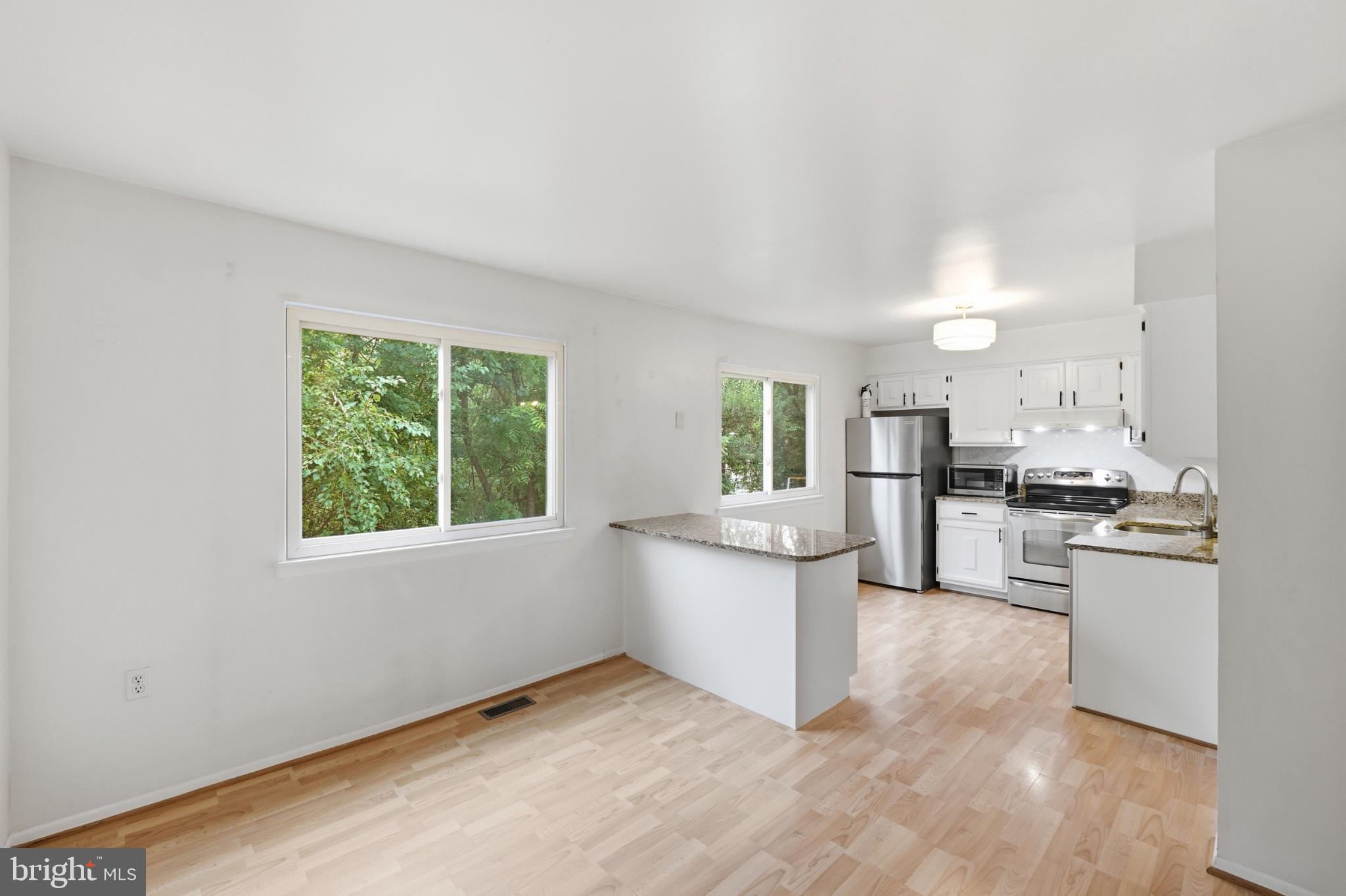 8918 Centerway Road Gaithersburg, MD 20879 - Photo 9 of 29 Gallery Image 9