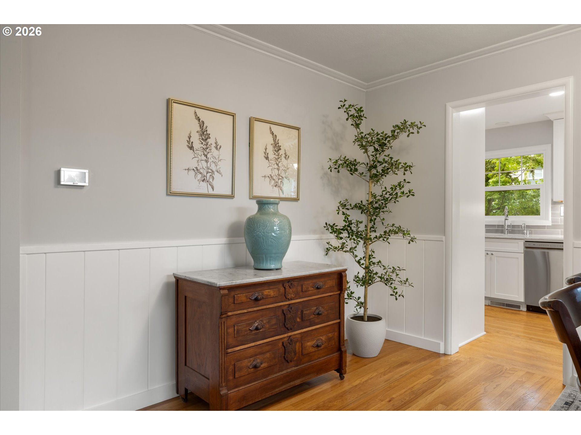 8108 Southwest 9th Avenue Portland, OR 97219 - Photo 10 of 40