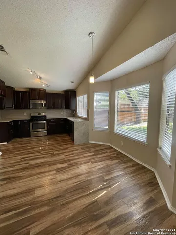 $2,200 | 13923 Cedar Canyon, San Antonio, TX 78231