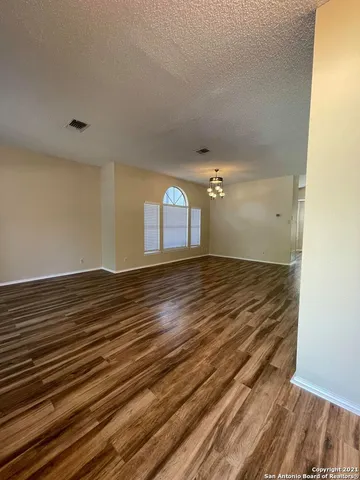 $2,200 | 13923 Cedar Canyon, San Antonio, TX 78231