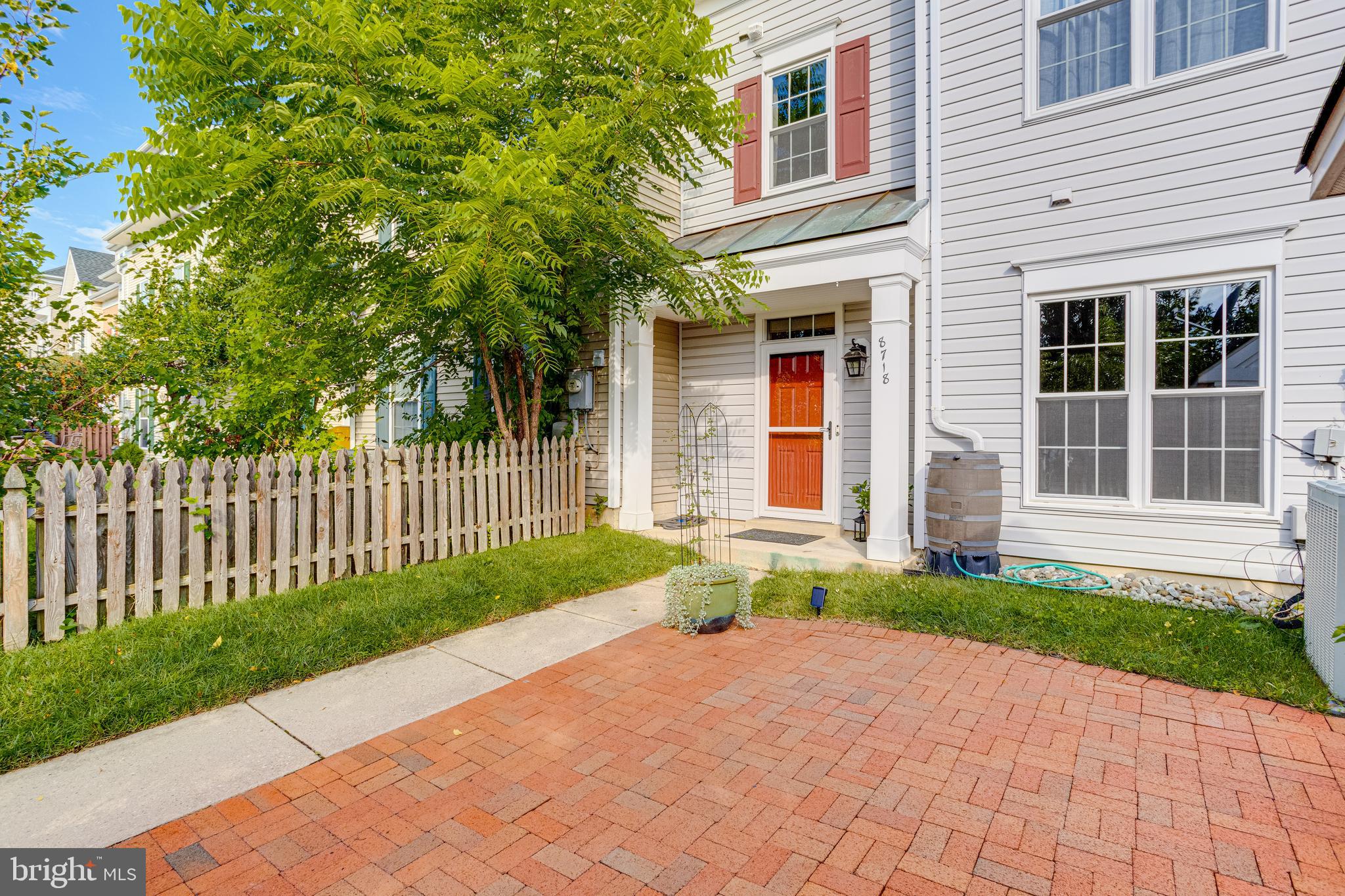 8718 Autumn Ridge Court Odenton, MD 21113 - Photo 3 of 40 Gallery Image 3