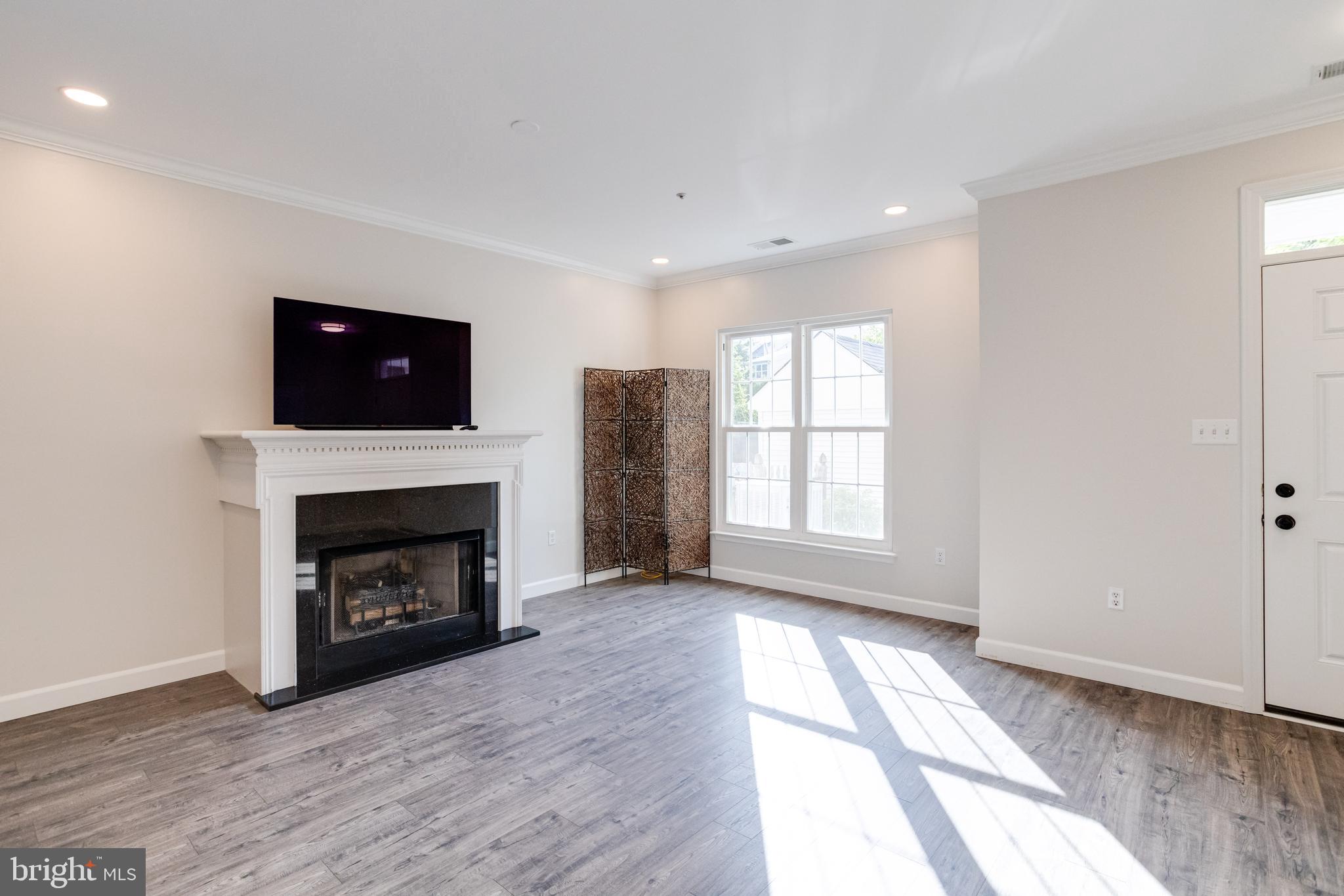 8718 Autumn Ridge Court Odenton, MD 21113 - Photo 8 of 40 Gallery Image 8