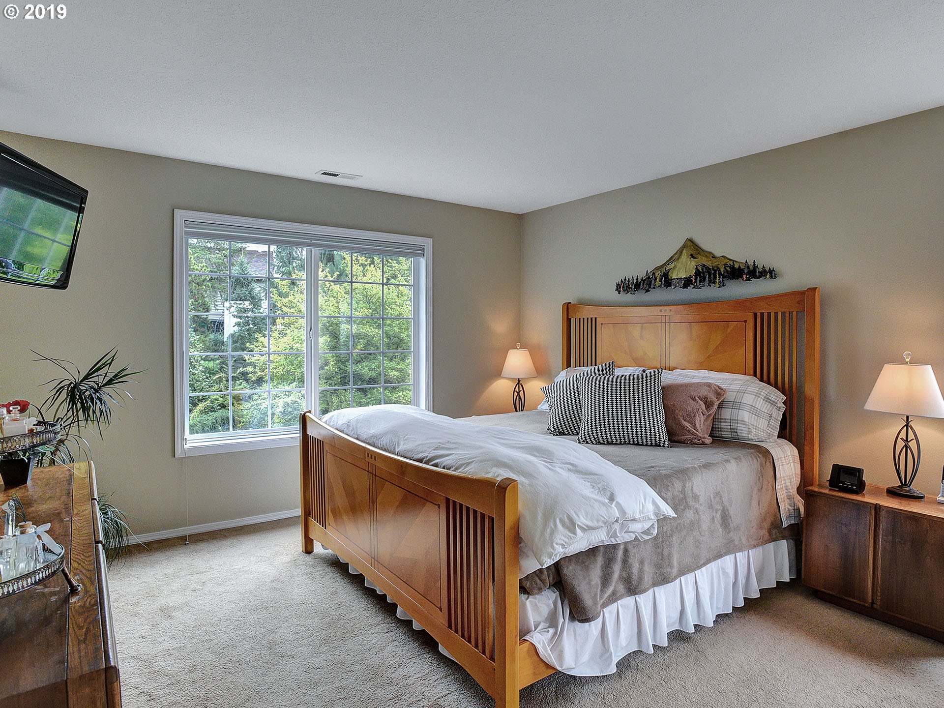 18278 Southwest Fallatin Loop Beaverton, OR 97007 - Photo 13 of 32