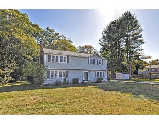 4 Spring Valley Road Medfield, MA 02052 - Photo 3 of 34