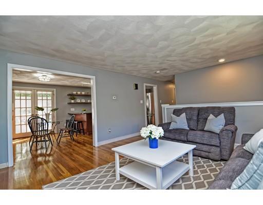 4 Spring Valley Road Medfield, MA 02052 - Photo 7 of 34